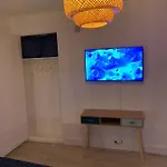 L'effet Mer: Spacious 2-bedroom With Free Parking And Streaming Dieppe