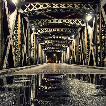 L Effet 70m2 Avec 2 Doubles Avec Parking 1 Voiture Gratuit, Netflix Disponible, Lits Faits A L Arrive Serviettes De Toilettes Fournies * Dieppe