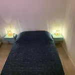 Lägenhet L Effet 70m2 Avec 2 Doubles Avec Parking 1 Voiture Gratuit, Netflix Disponible, Lits Faits A L Arrive Serviettes De Toilettes Fournies
