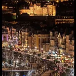 L Effet 70m2 Avec 2 Doubles Avec Parking 1 Voiture Gratuit, Netflix Disponible, Lits Faits A L Arrive Serviettes De Toilettes Fournies Lägenhet *